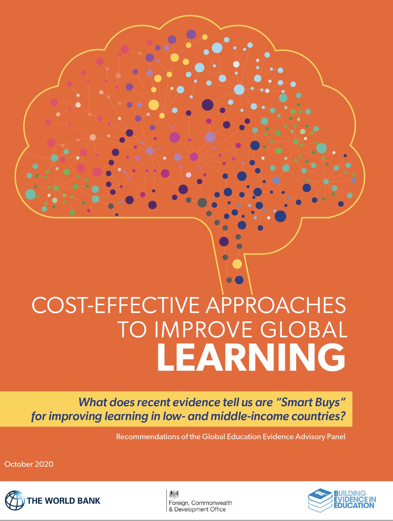 Teacher and child interacting during class, Bangalore. Photo by Anil Sharma, Pixabay.