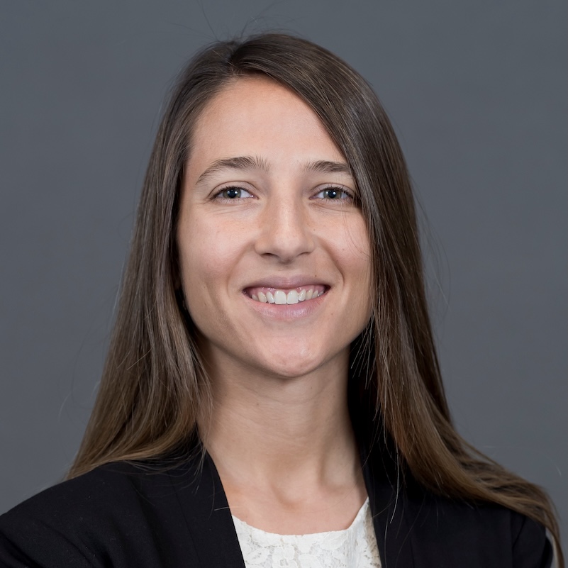 Mercedes Sidders' photo headshot